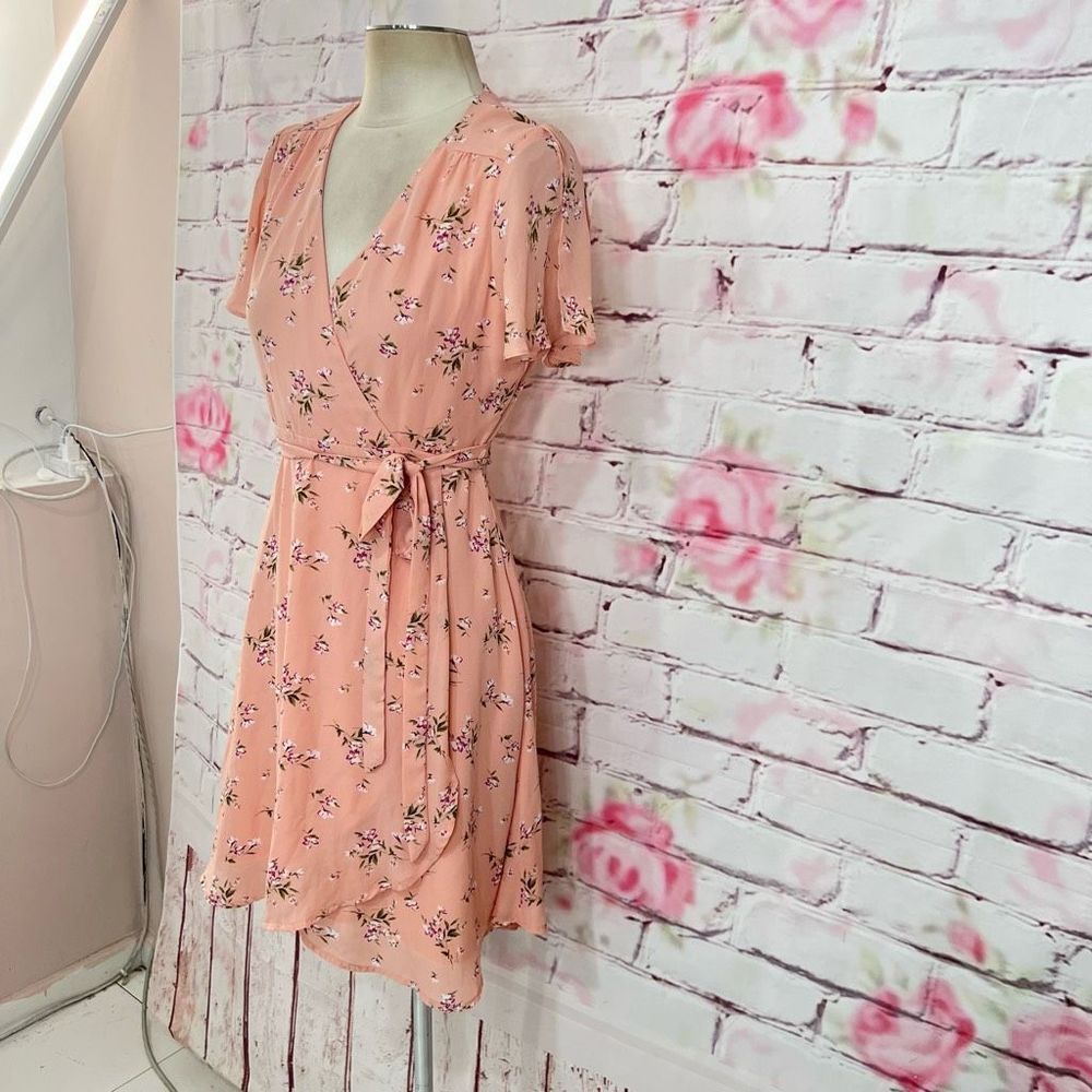 Lulu's Women's True Wrap Floral Short Sleeve Belted Pink Sundress Size S - Picture 3 of 11